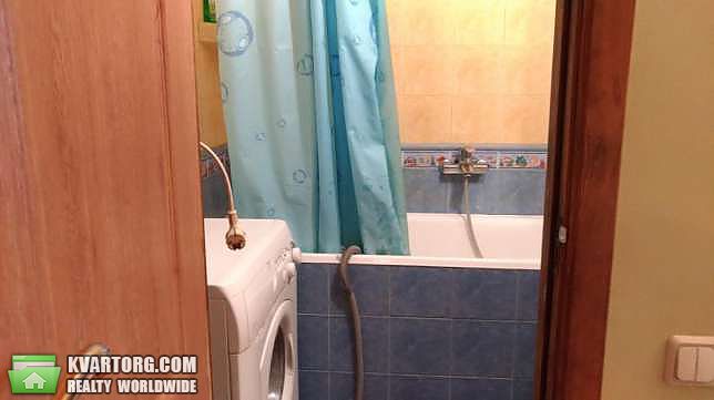 Rent out 2-room apartment. Киев,  Ревуцкого — photo 2