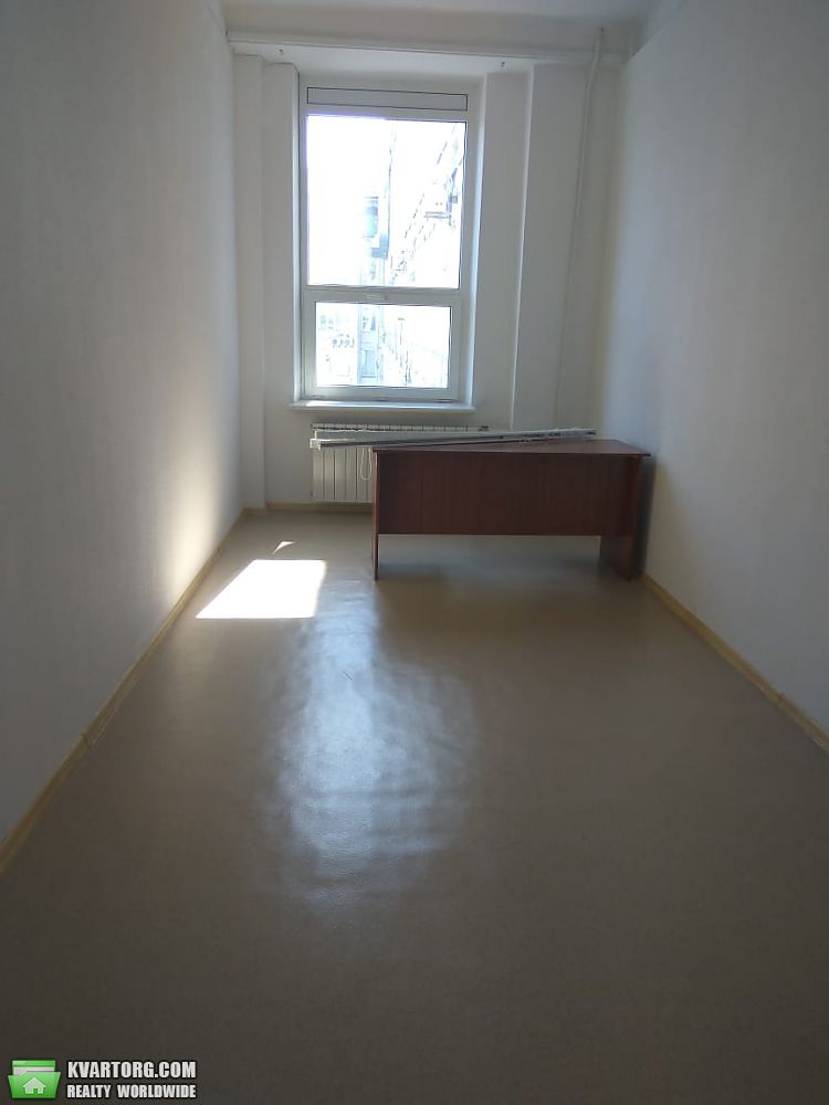 Rent out office. Киев,  Соломенская пл — photo 2