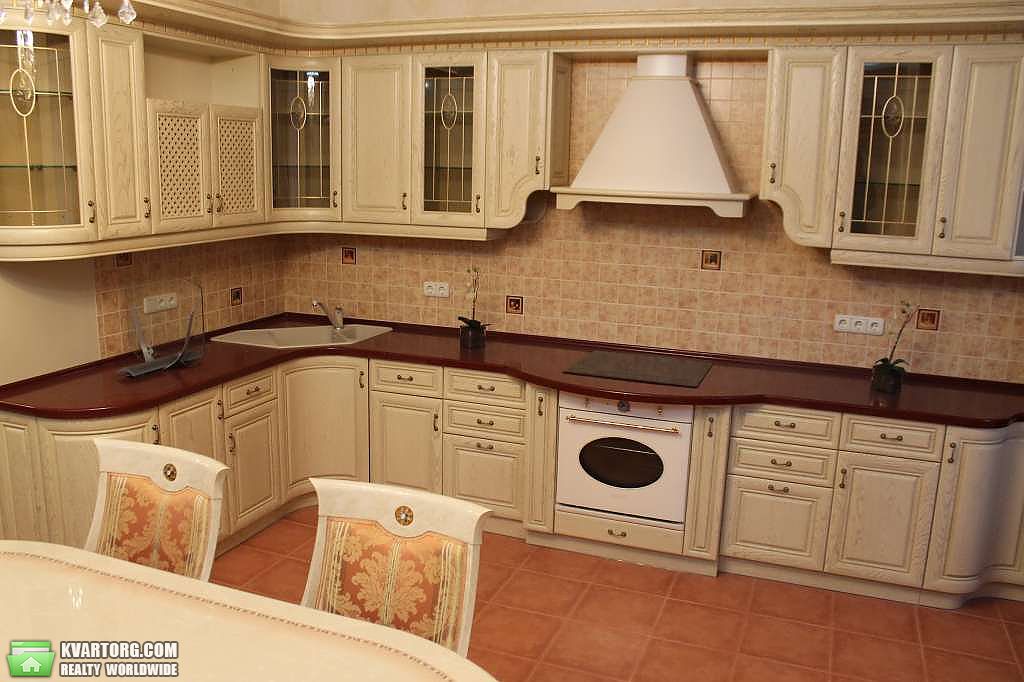 Rent out 3-room apartment. Киев,  Щорса — photo 2