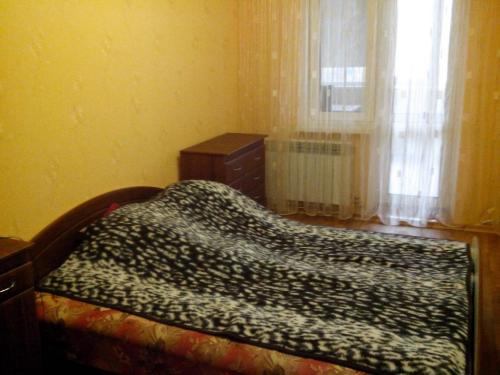 Rent out 2-room apartment. Днепропетровск, Набережная Победы — photo 4