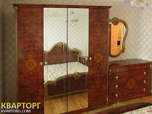 Rent out 3-room apartment. Киев, Кошица — photo 2