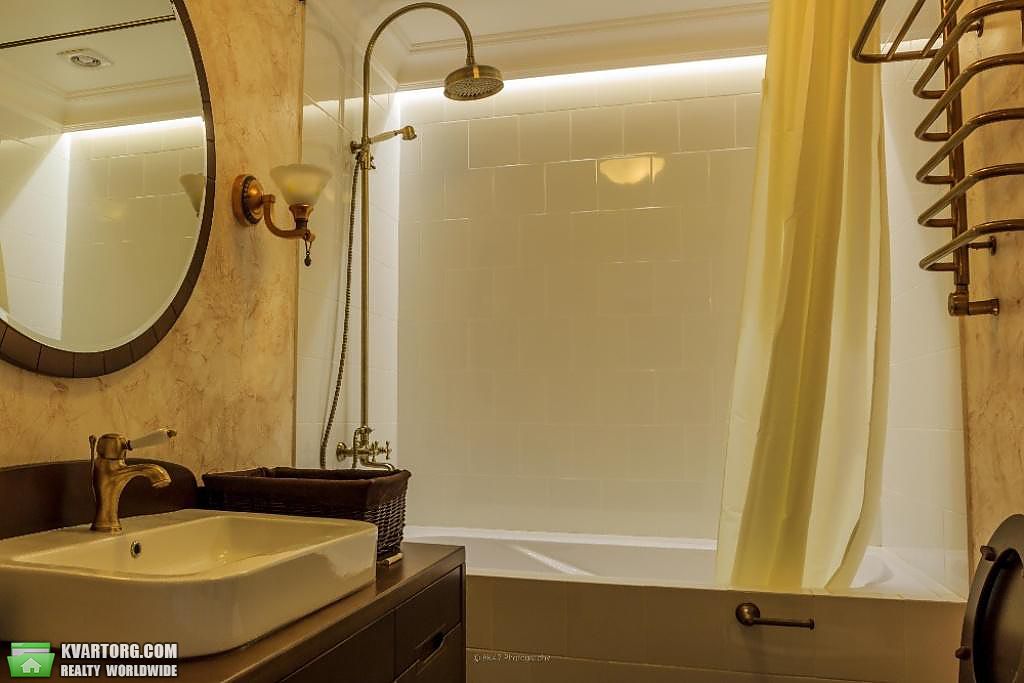 Rent out 4-room apartment. Киев,  Прорезная — photo 8