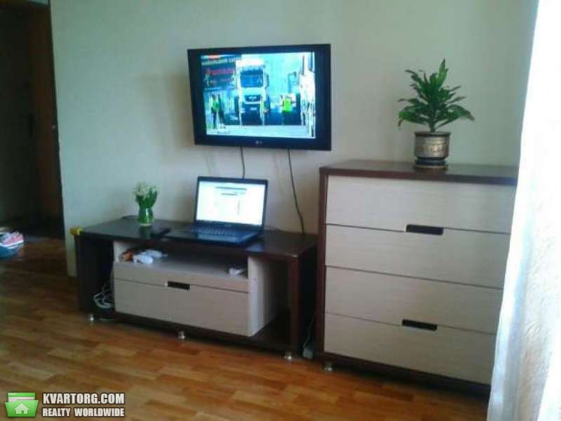 Sell 1-room apartment. Киев,  Симиренко — photo 2