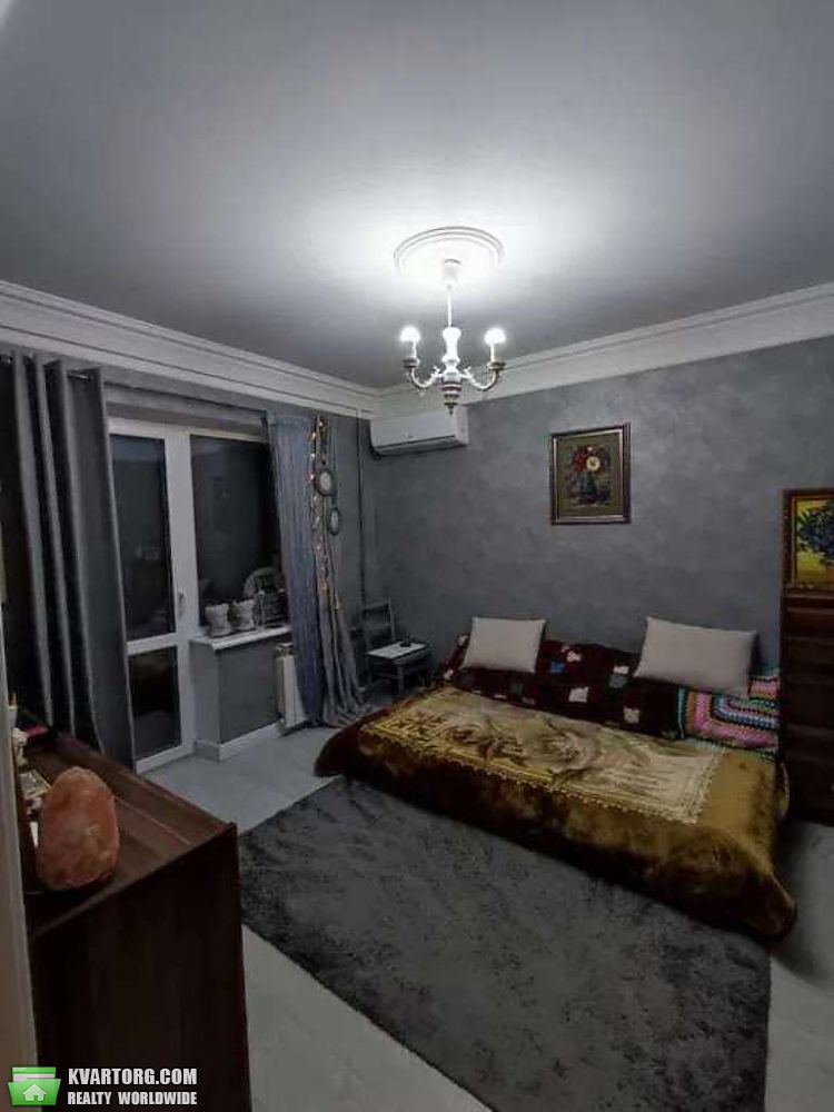Sell 1-room apartment. Киев, Милютенко — photo 1