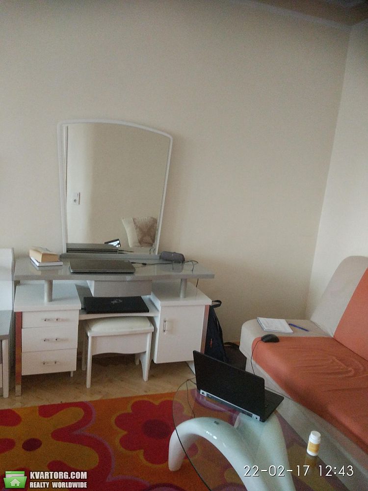 Rent out 1-room apartment. Киев,  Кловский спуск — photo 4