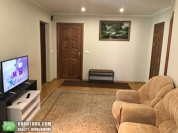 Rent out 2-room apartment. Киев,  Голосеевский пр — photo 2