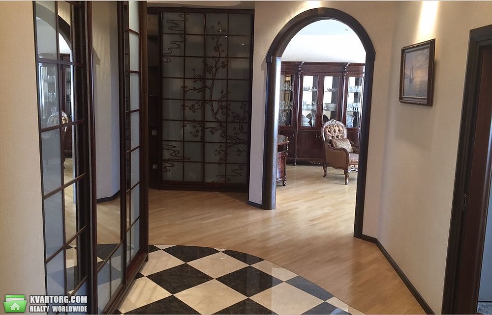 Sell 3-room apartment. Киев,  Молдавская — photo 5
