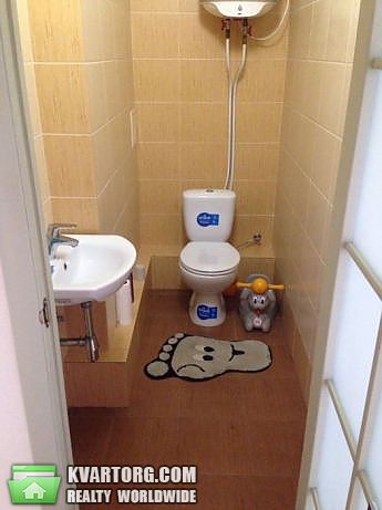 Rent out 2-room apartment. Киев, Бориспольская — photo 3