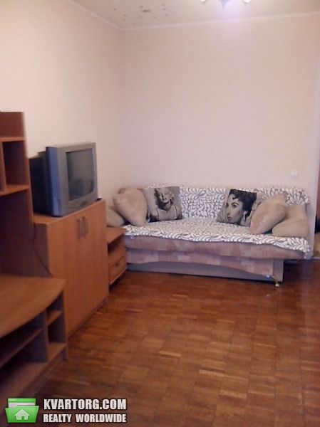 Rent out 1-room apartment. Киев, Жмаченко — photo 3