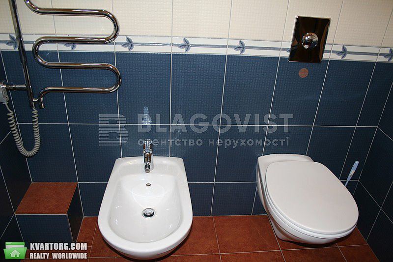 Rent out 2-room apartment. Киев,  Пожарского — photo 9