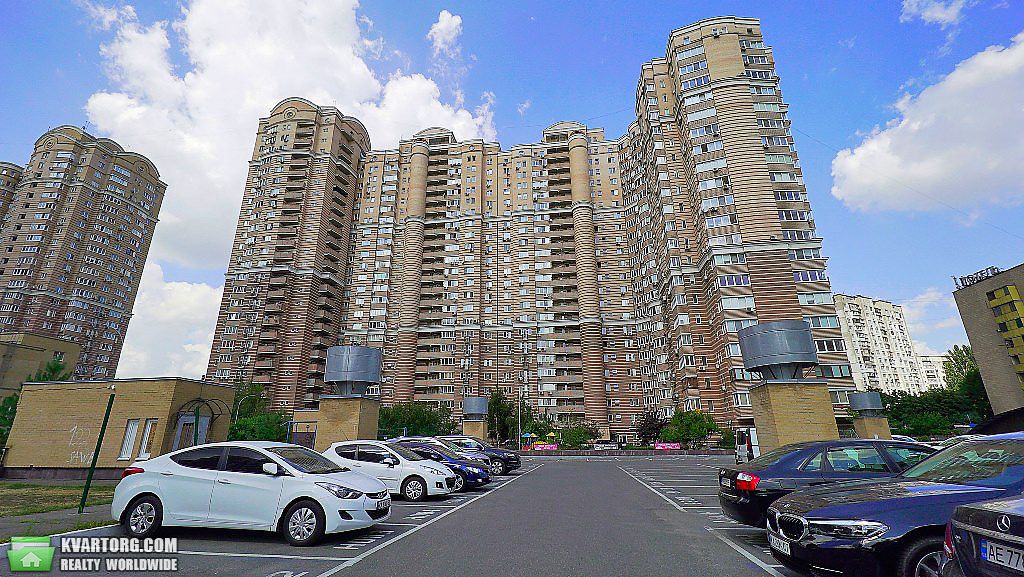 Sell 3-room apartment. Киев,  Голосеевская — photo 1