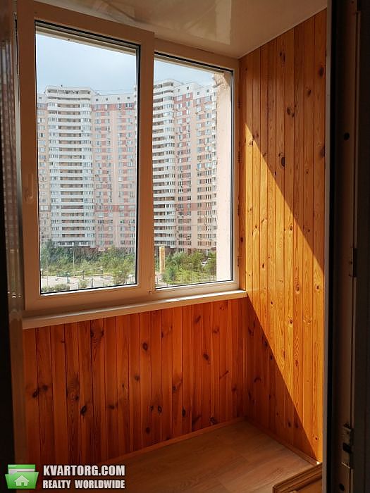 Rent out 2-room apartment. Киев,  Пчелки — photo 8