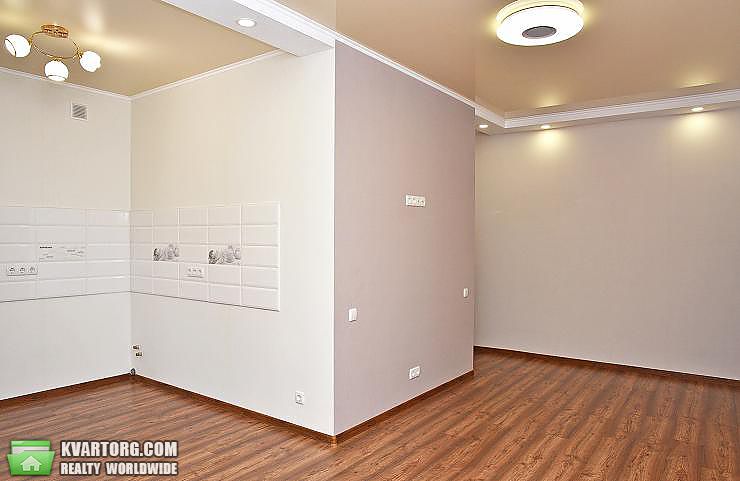 Sell 2-room apartment. Киев, Уманская — photo 8