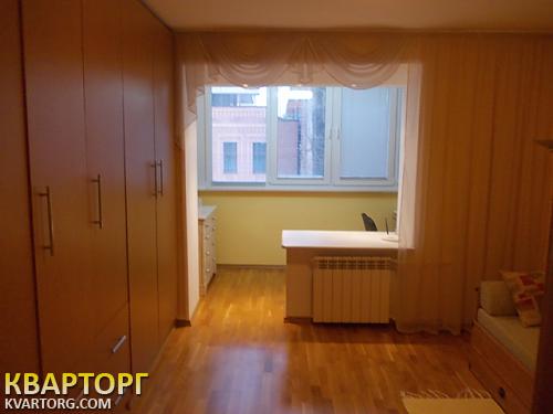 Rent out 3-room apartment. Киев,  Тургеневская — photo 2