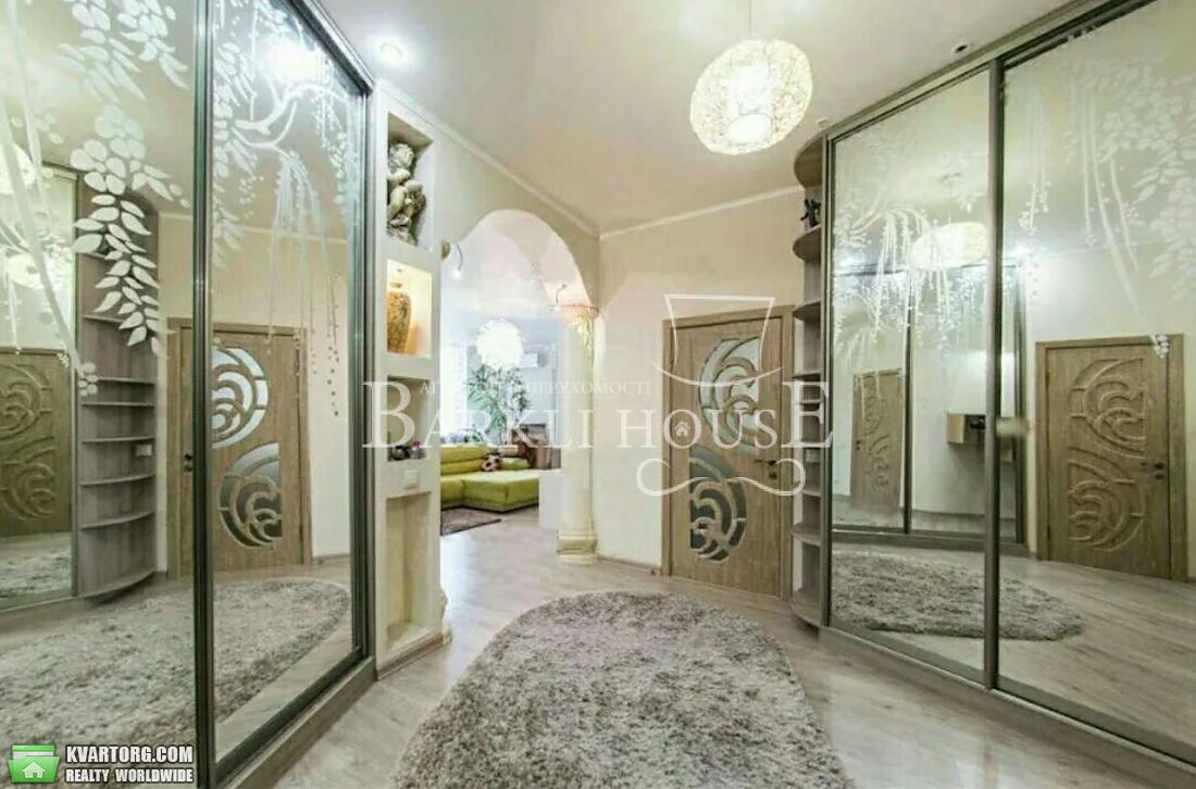 Rent out 2-room apartment. Киев,  Механизаторов — photo 4