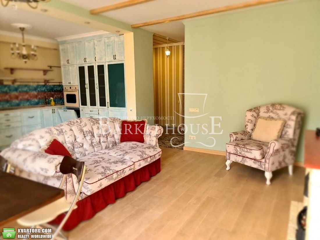Rent out 4-room apartment. Киев, Регенераторная — photo 2