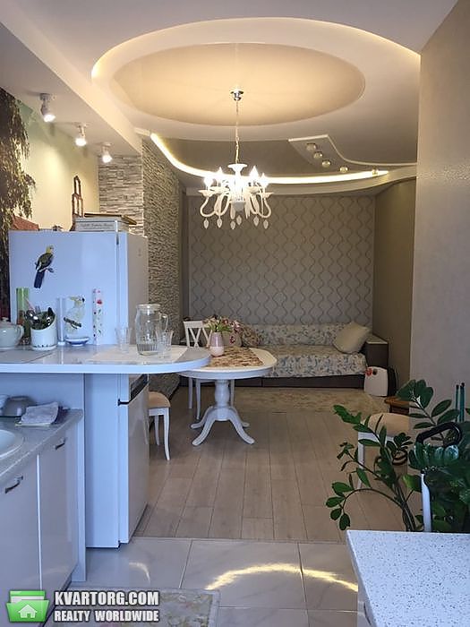 Sell 3-room apartment. Киев, Луценко — photo 1