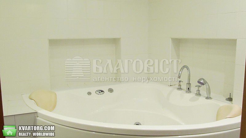 Rent out 4-room apartment. Киев,  Тополевая — photo 4
