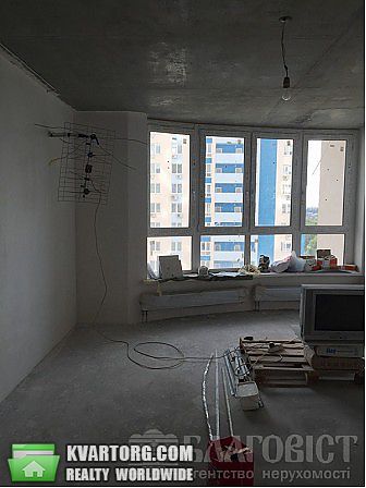продам 3-комнатную квартиру. Киев,  Танковая - фото 3
