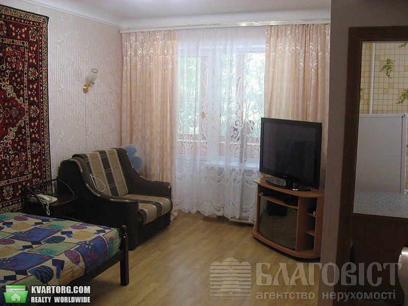 Sell 1-room apartment. Киев, Лаврская — photo 1