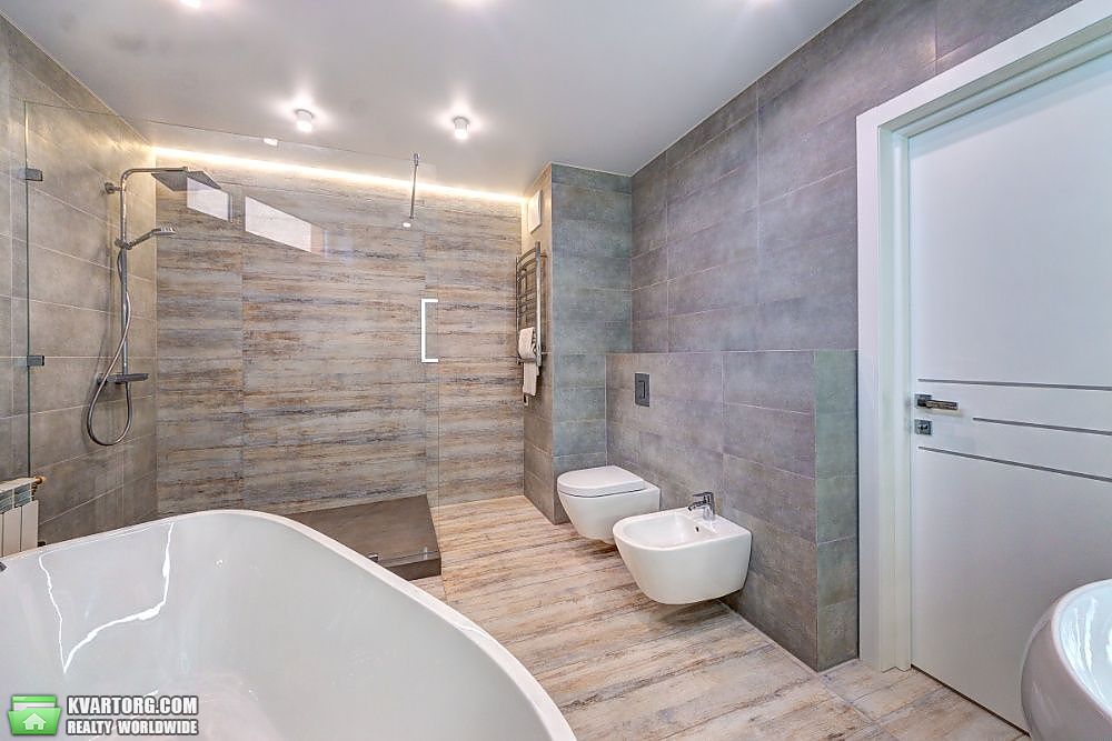 Sell 4-room apartment. Киев,  Ломоносова — photo 1