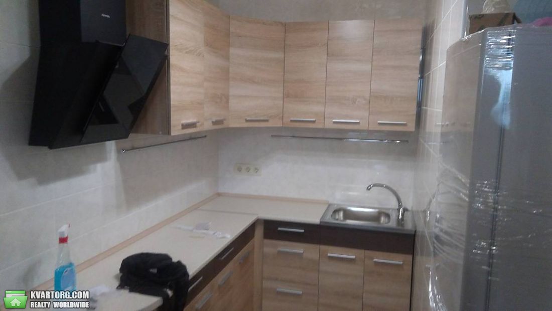 Rent out 1-room apartment. Киев,  Теремковская — photo 4