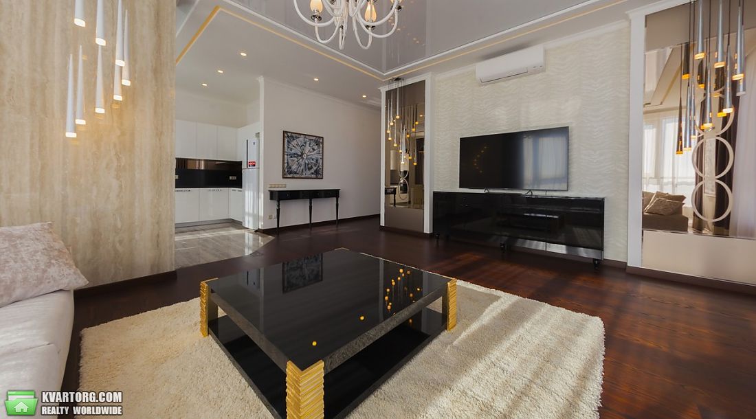 Sell 4-room apartment. Киев,  Драгомирова — photo 2