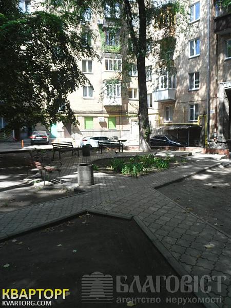Sell 2-room apartment. Киев,  Дегтяревская — photo 9