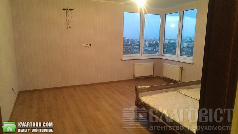 Sell 3-room apartment. Киев,  Ушинского — photo 2