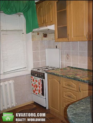 Rent out 2-room apartment. Киев, Русановский бульвар — photo 2