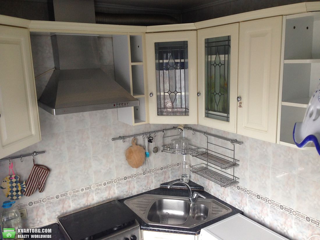 Rent out 3-room apartment. Харьков, юбилейный — photo 4