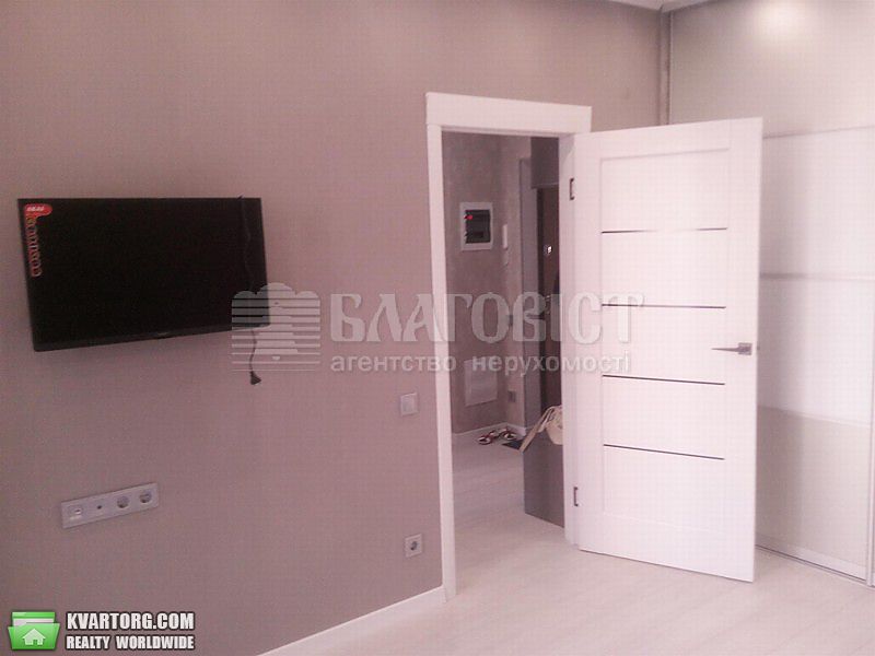 Rent out 1-room apartment. Киев, Практическая — photo 2