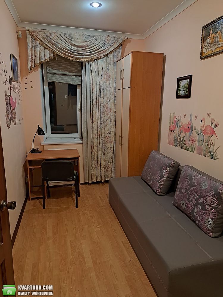 Rent out 2-room apartment. Киев,  Антоновича — photo 9