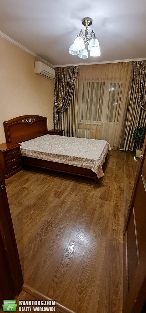Rent out 3-room apartment. Киев, Чернобыльская ул. — photo 7