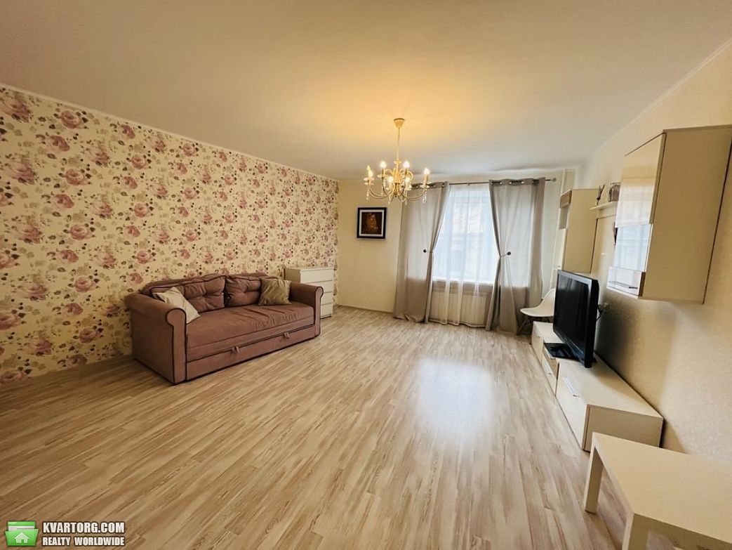 Rent out 2-room apartment. Киев, бассейная — photo 5