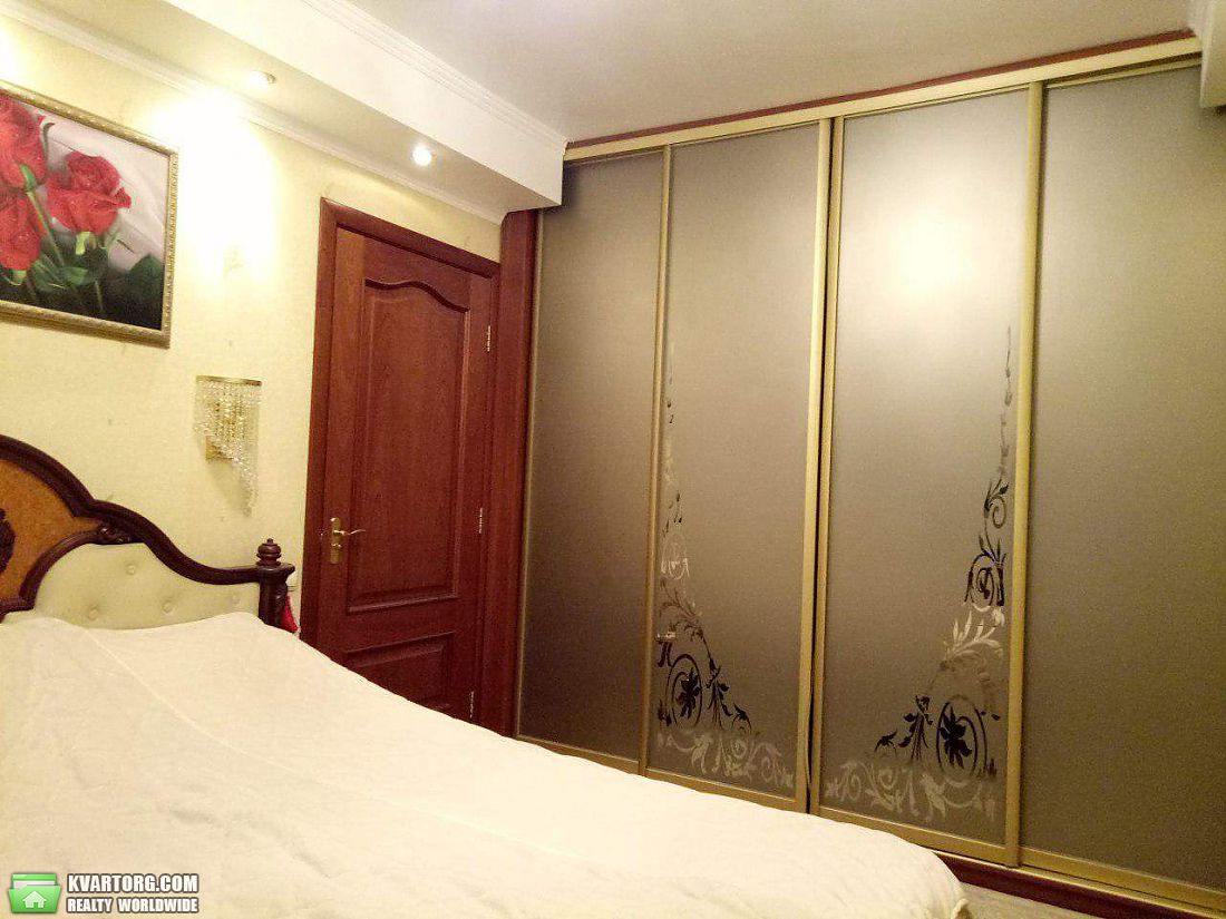 Sell 2-room apartment. Киев, Леси Украинки бульв. — photo 4