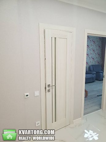 Rent out 3-room apartment. Киев, Олени Пчилки — photo 9
