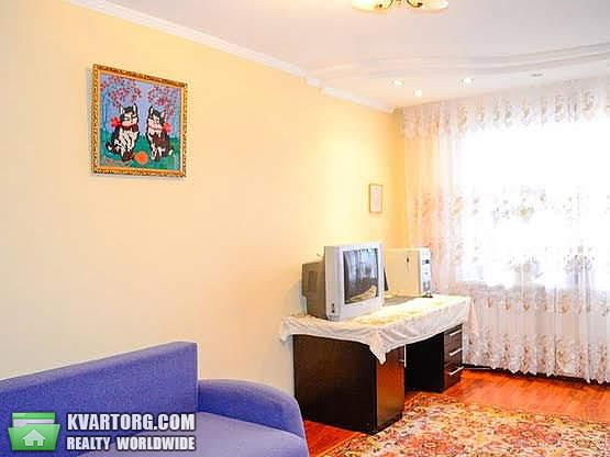 Sell 3-room apartment. Киев,  Печенежская — photo 2