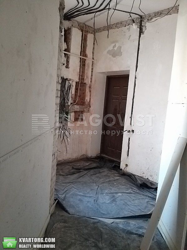 Sell 3-room apartment. Киев,  Еленовская — photo 3