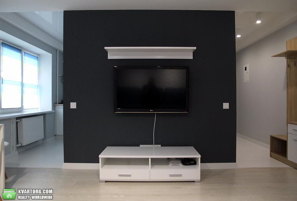 Rent out 2-room apartment. Киев,  Барбюса — photo 6