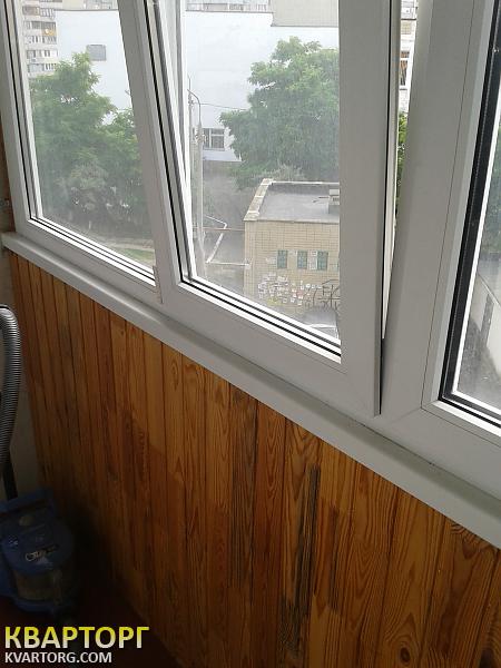 Rent out 1-room apartment. Киев, Княжий затон — photo 8