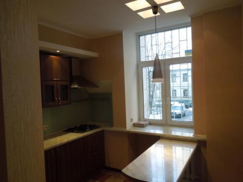 Sell office. Киев, Петра Сагайдачного — photo 6