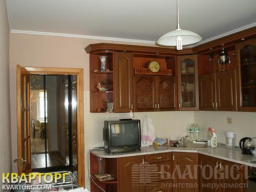 Sell 2-room apartment. Киев, Урловская — photo 2