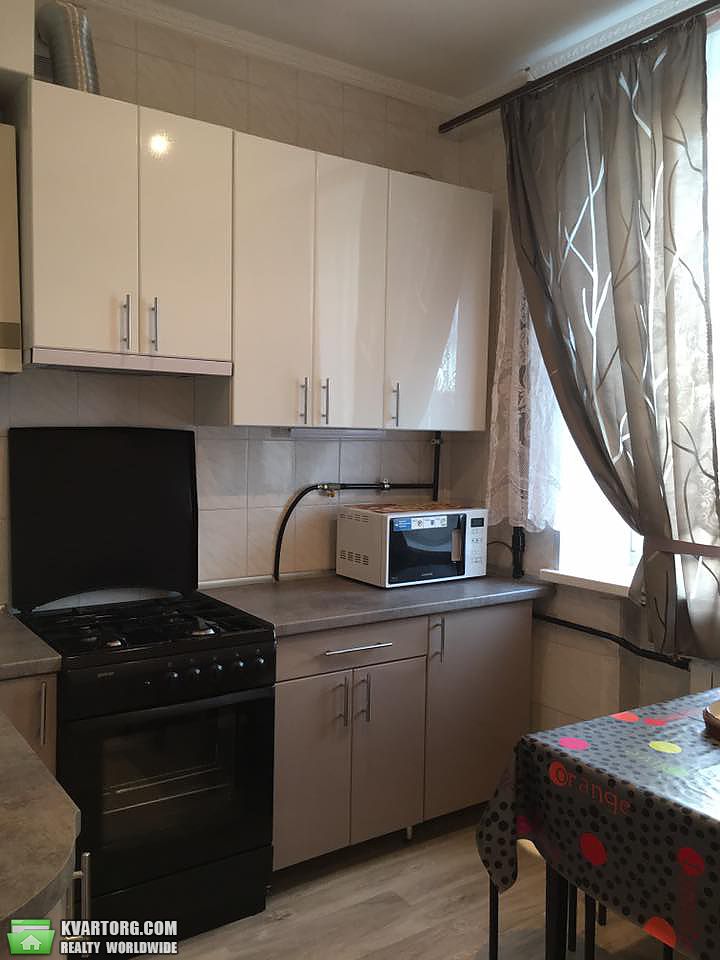 Rent out 2-room apartment. Киев,  Воздухофлотский пр — photo 2