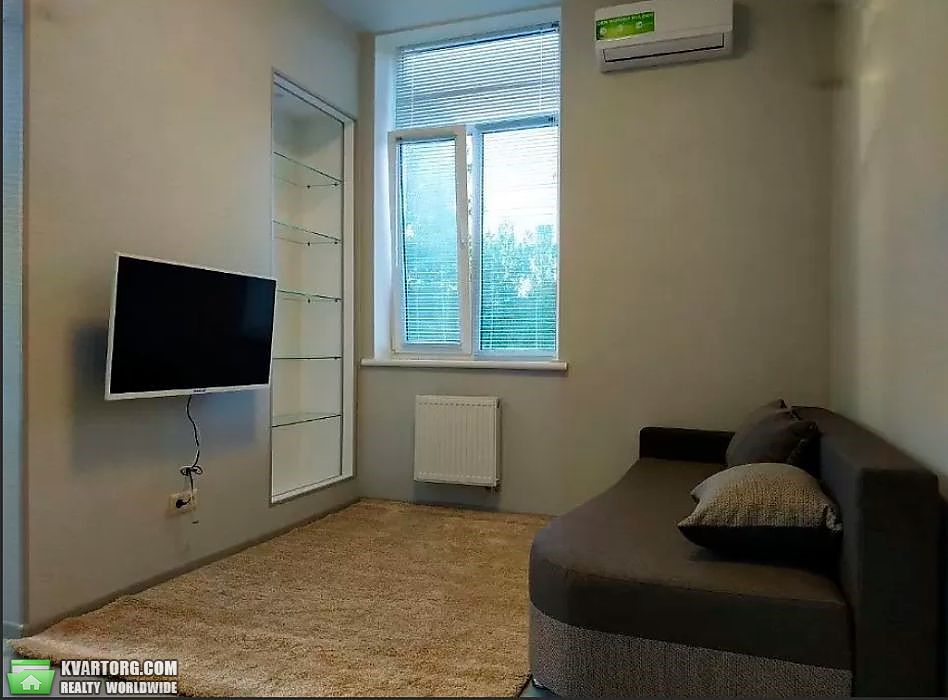 Rent out 1-room apartment. Киев,  Крушельницкой — photo 7