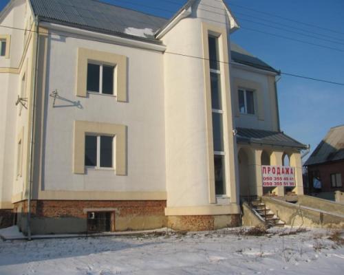 Sell house. Луцк, вул. Хрещата 46 — photo 1