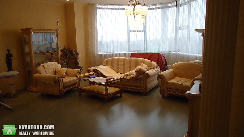 Rent out 3-room apartment. Одесса, проспект Шевченка — photo 3