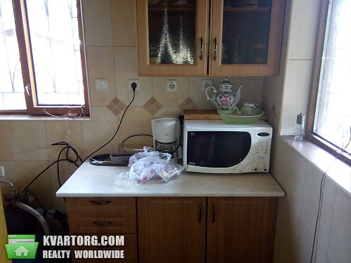 Rent out house. Киев, Садовая — photo 4