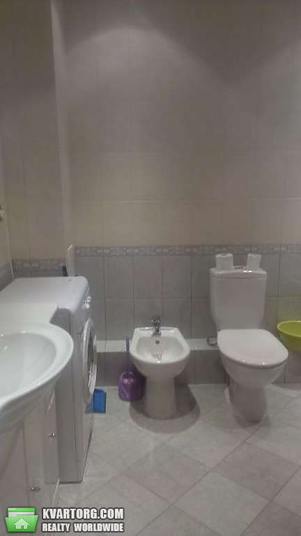 Rent out 2-room apartment. Киев,  Борщаговская — photo 3