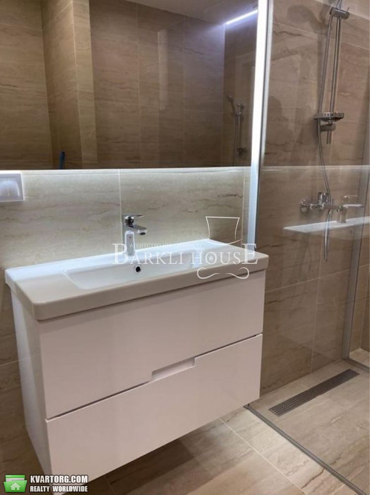 Rent out 2-room apartment. Киев,  Драгомирова — photo 8